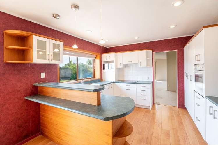 6 Davita Place Farm Cove_10