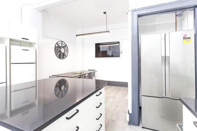 2C/9 Victoria Street East Auckland Central_3