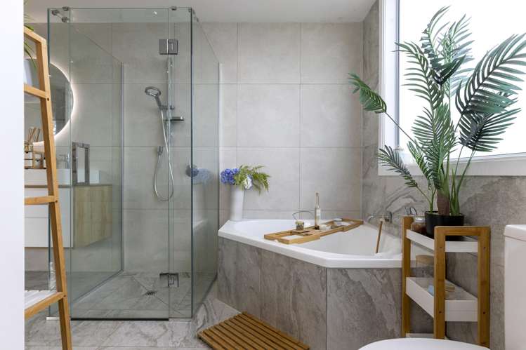 15 Magnolia Rise Waipahihi_16