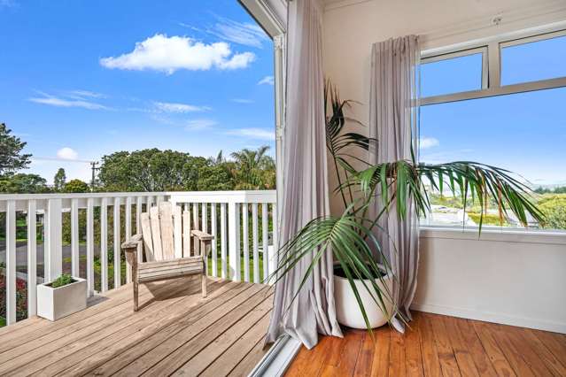 8 James McLeod Road Shelly Beach Helensville_1