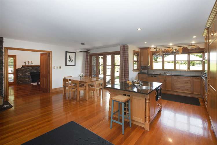 407 Halkett Road West Melton_29