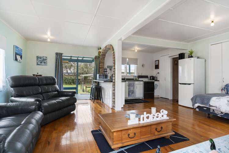 302 Sylvia Road Whangamata_7