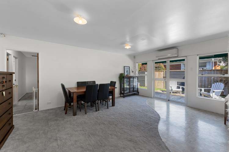 63a Beach Road Pahurehure_8