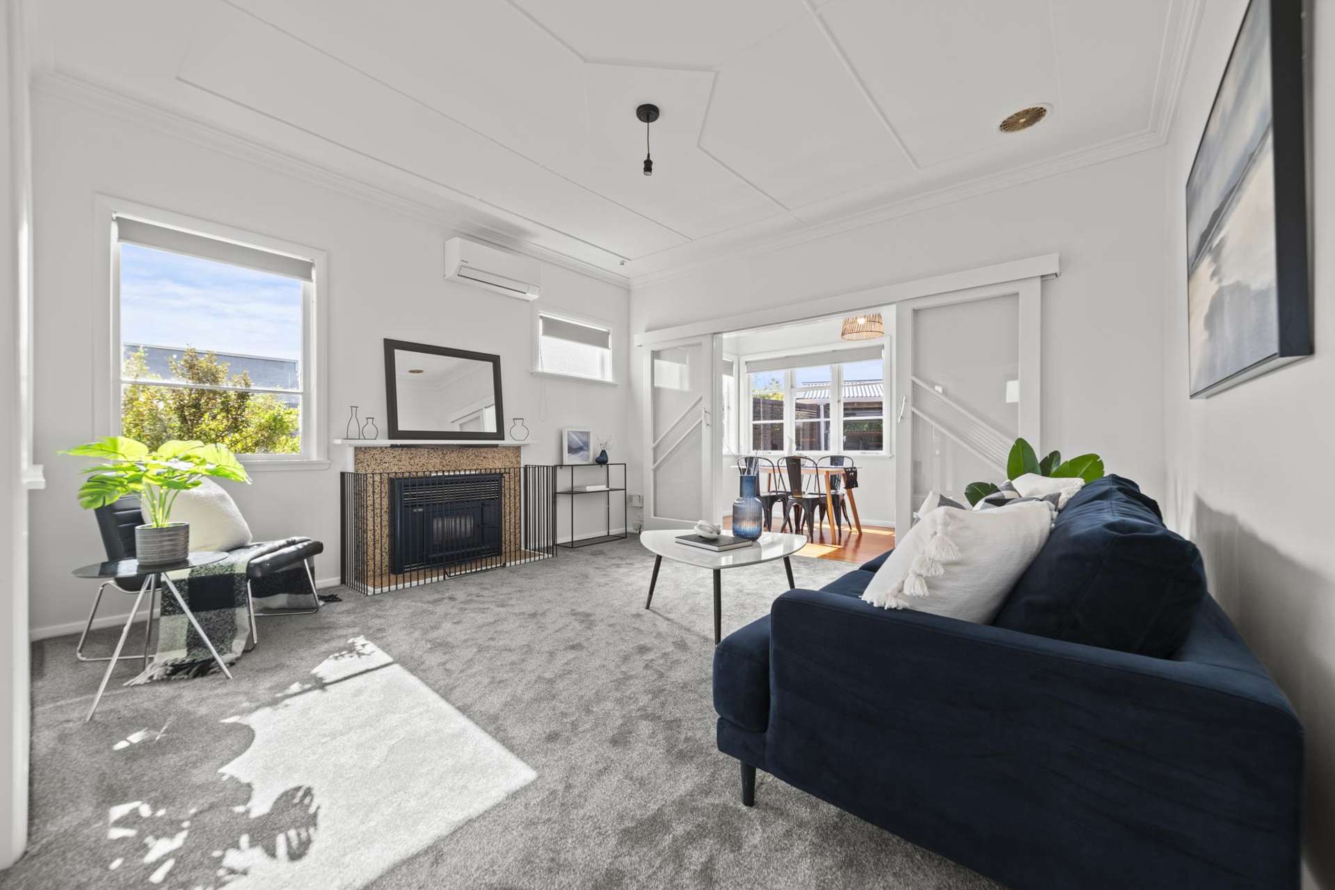 327 Botanical Road West End_0