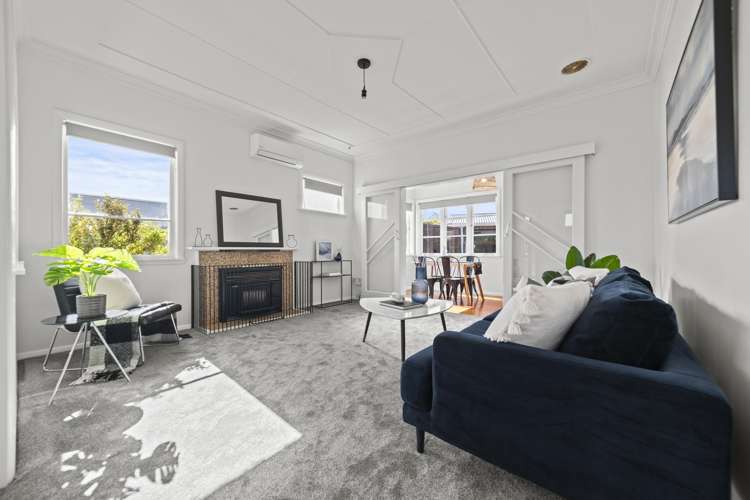 327 Botanical Road_0