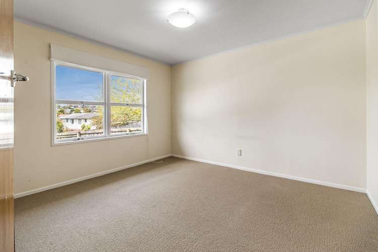 2/6 Hobday Place Meadowbank_12