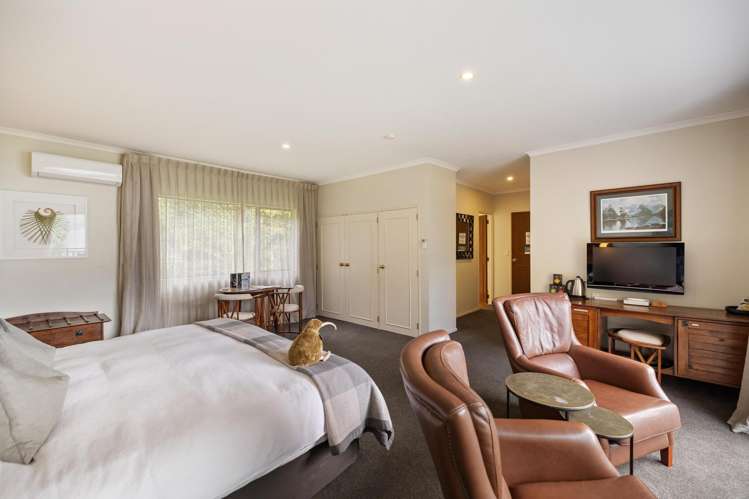 28 Evergreen Place Sunshine Bay_35