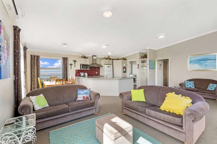 472 Maukutea Drive Kawhia_6