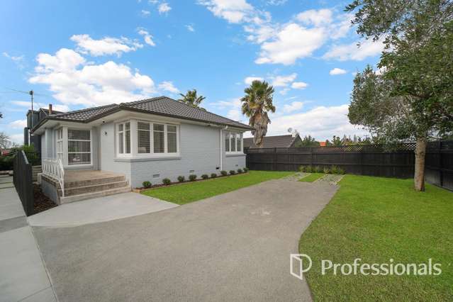 Renovated Family Home Close to Beach & CBD