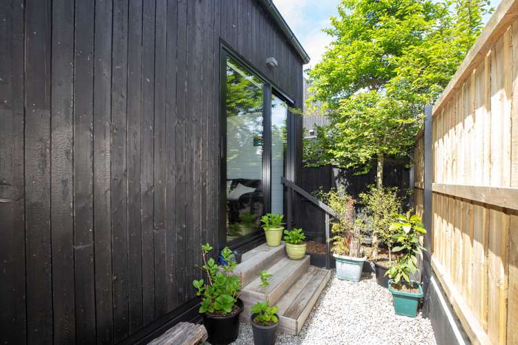 12b Hurley Street Christchurch Central_21