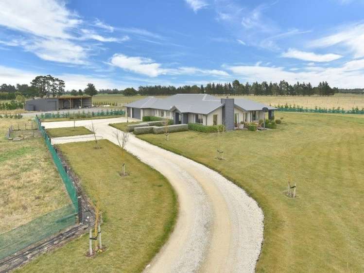 85 Bridge Road Fernside_27