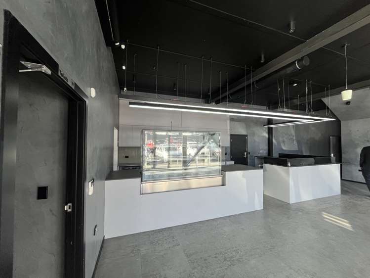 2B and 2C/1 Pilgrim Place Sydenham_2