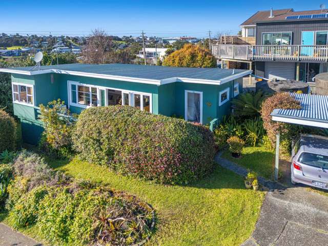 18 Kauri Road Stanmore Bay_1