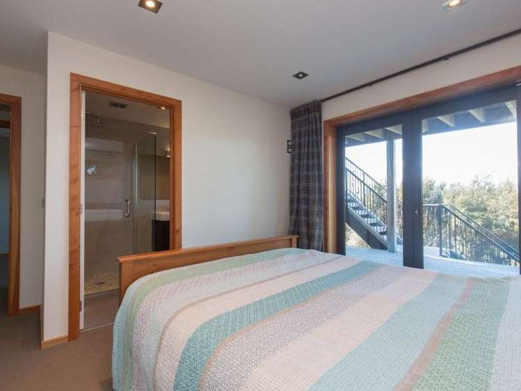 65 Kanuka Rise Albert Town_9