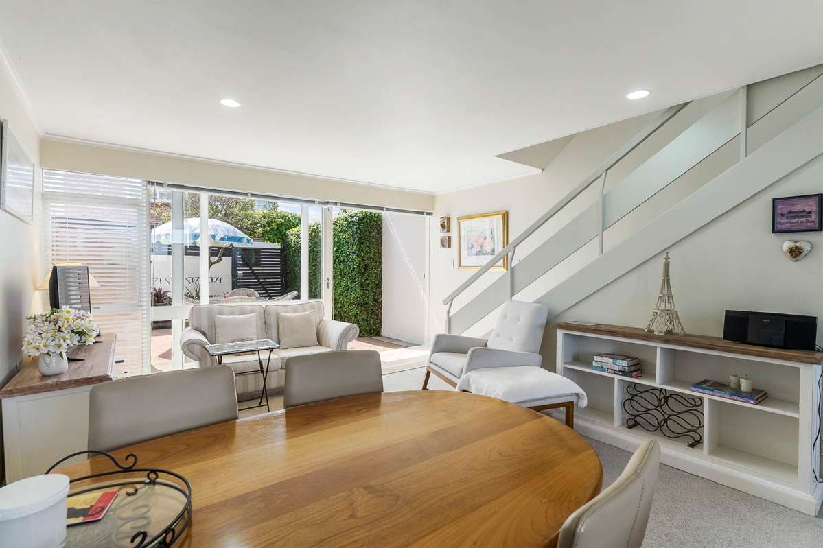 2/72 Sylvan Avenue_1