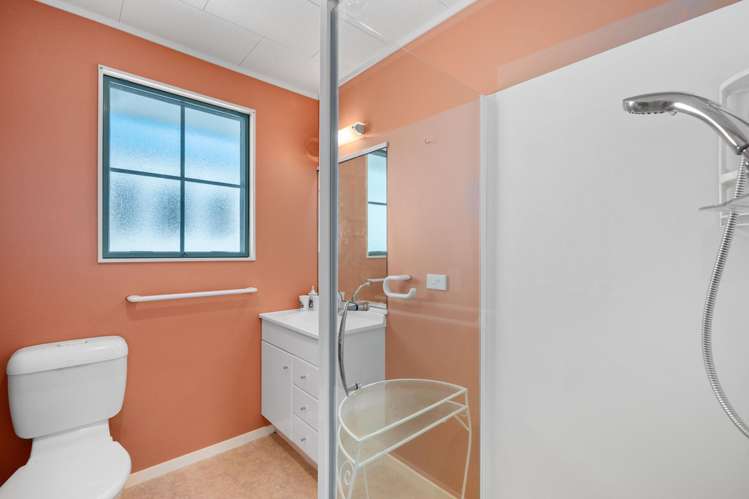 1693 Queen Charlotte Drive Queen Charlotte Sound_8