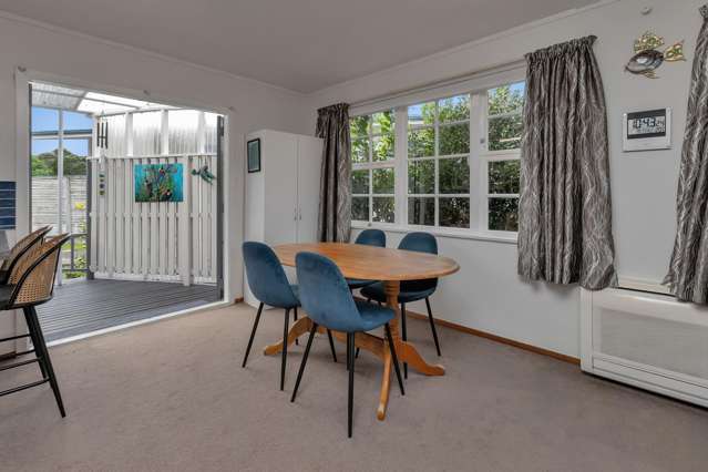 31 Clotworthy Crescent Onerahi_4