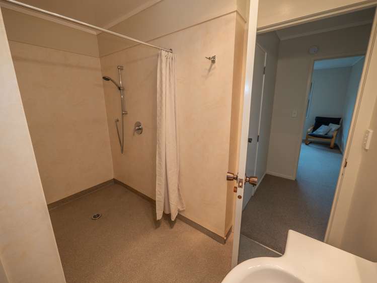 4 Torsby Road Coopers Beach_16