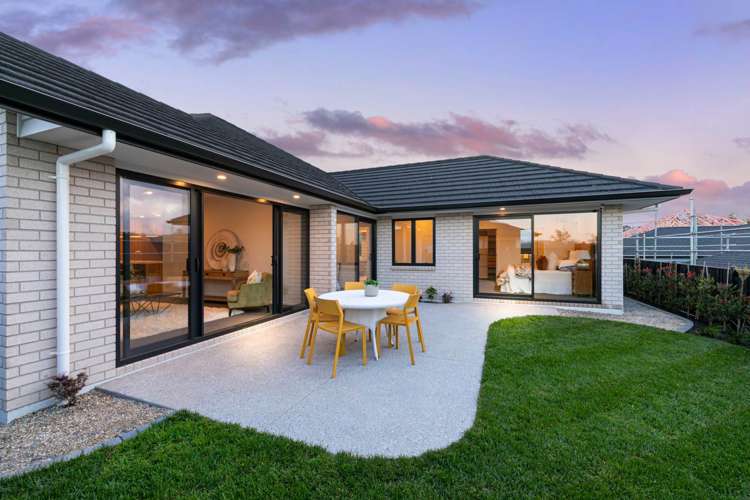 52 Tukutata Crescent Milldale_2