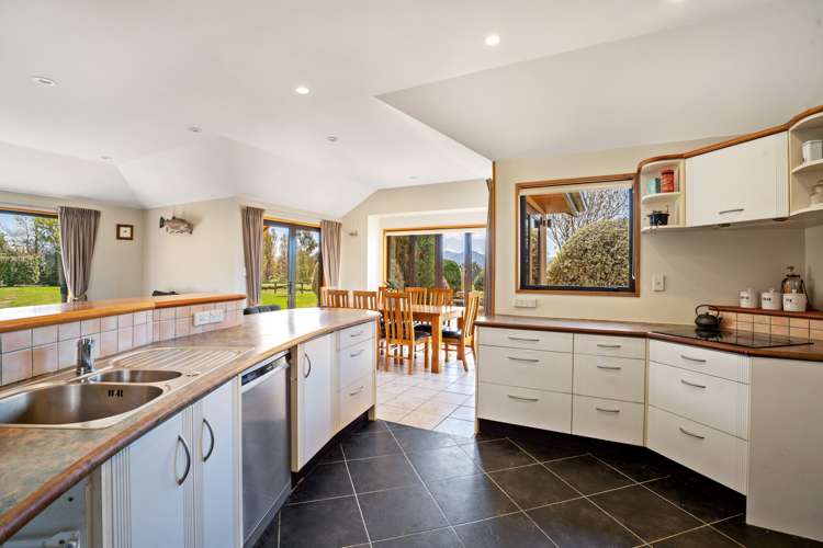 36 Ruru Lane Wanaka_7