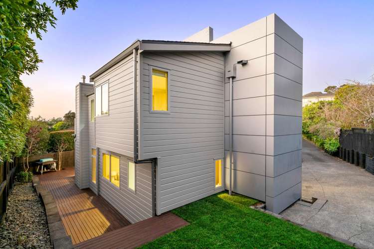 4C Waiatarua Road_2