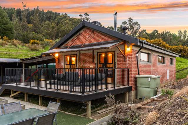 328 Gladstone Road North Wingatui_2