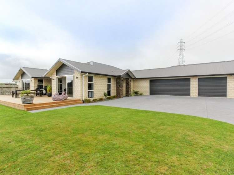 9 Honeyfield Drive Whalers Gate_4