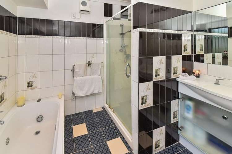 3 Mark Edgar Place Clendon Park_13