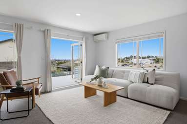 143C Hobsonville Road_3