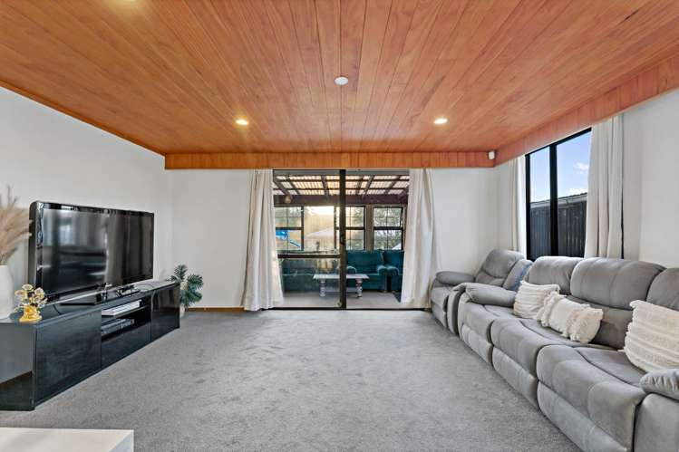 19 Posa Avenue_4