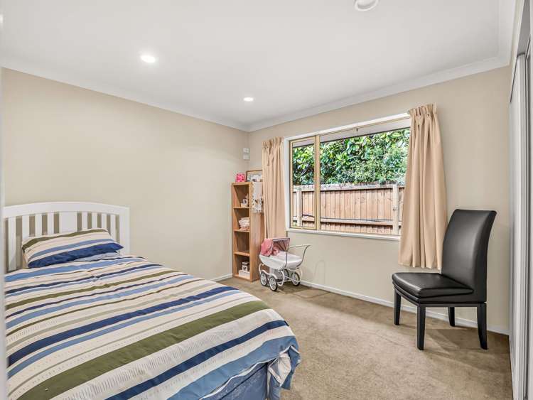 13 Paget Drive Woodend_13