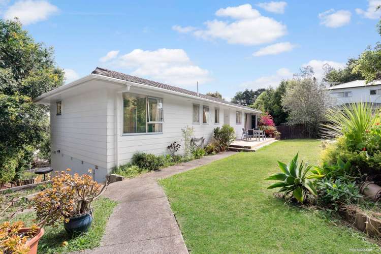 2/32 Wilkinson Way Browns Bay_11