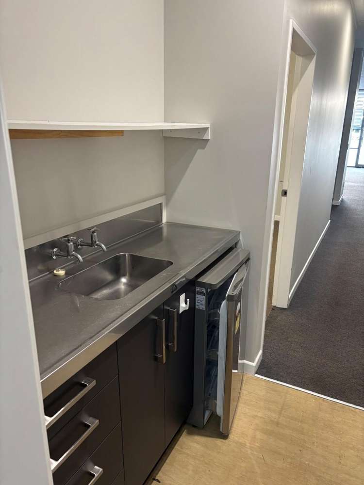 288-290 Oxford Street Levin_7