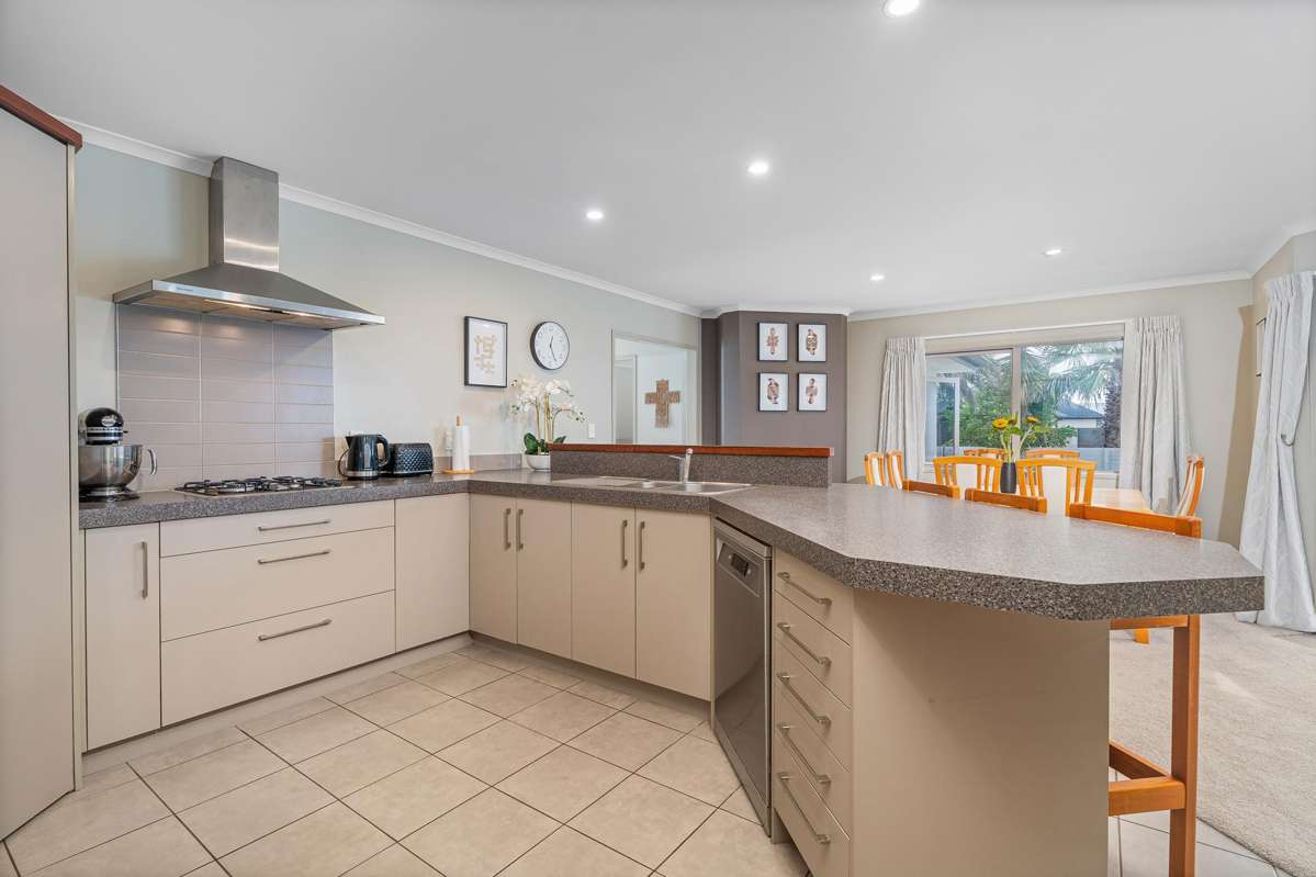 9 Waitotara Way_3