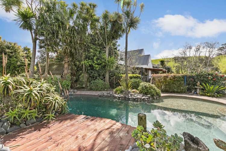 96 Hatton Road Awhitu_41