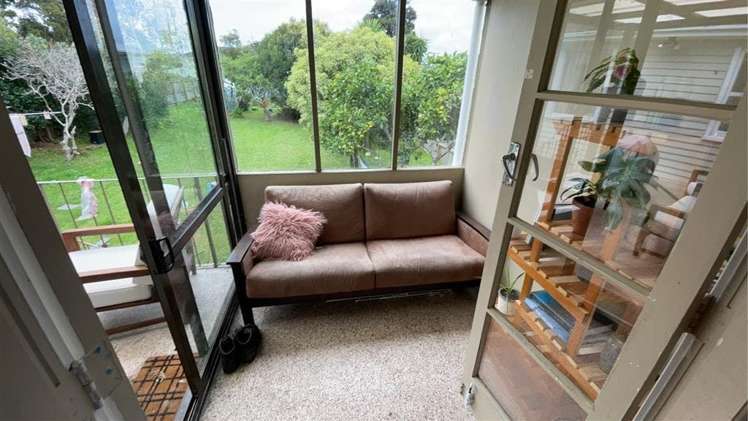 16 Covil Avenue Te Atatu South_8