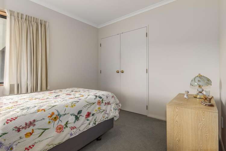 22 Lorna Irene Drive Raumati South_10