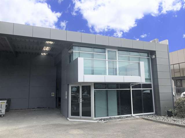335 sqm Smart Industrial -  Low Office Ratio