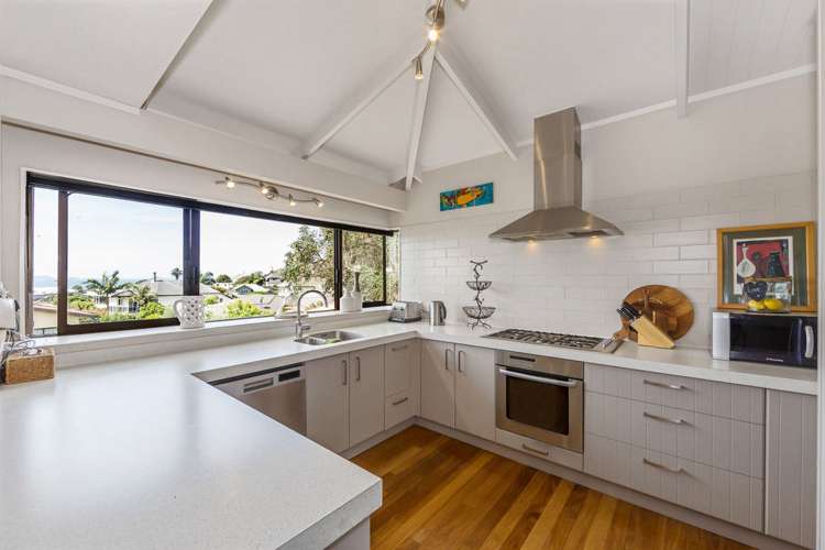 56 William Bayes Place Red Beach_7