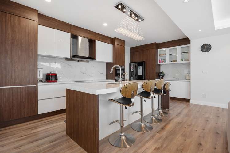 2 Drumnaconagher Road Flat Bush_12