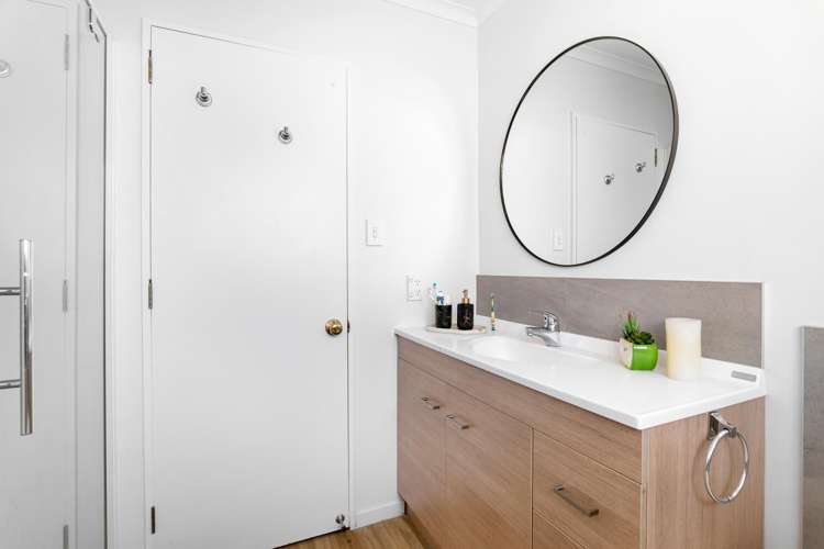 26 Bass Street Woolston_16