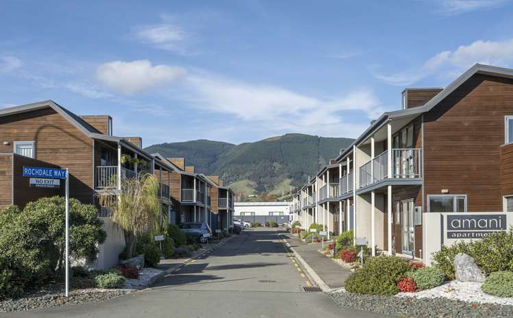 7 Rochdale Way Stoke_0