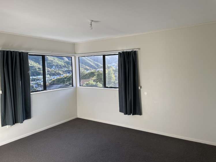 8a Parsons Glen Karori_4