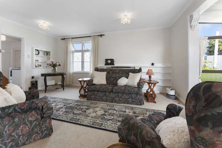 12 Queen Street Pahiatua_5