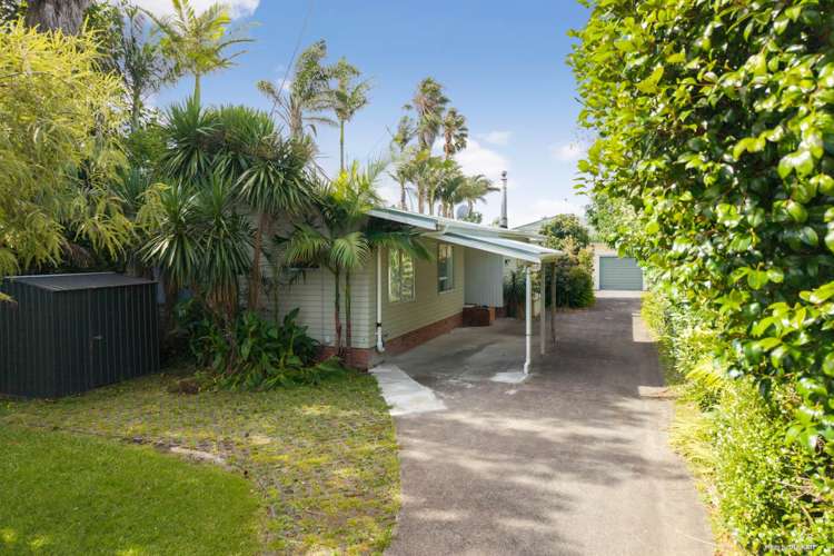 22 Doment Crescent_0