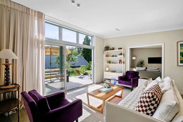 1185d South Road Oakura_2