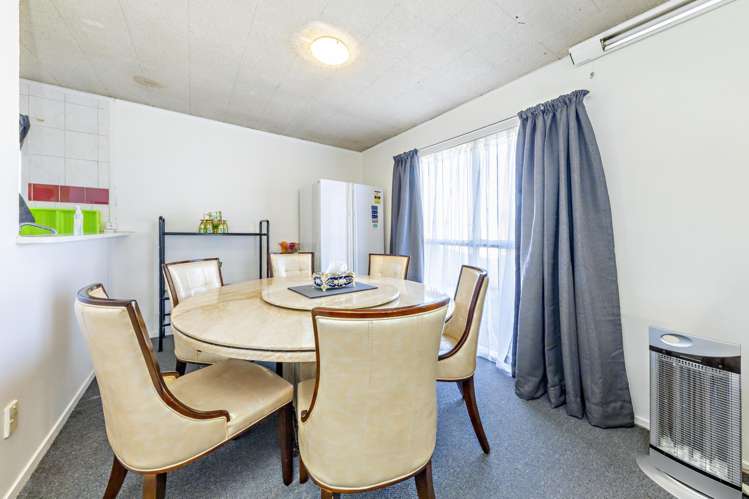 7 Agar Place Favona_7