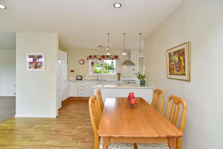 4 Mcfaddens Road Saint Albans_5