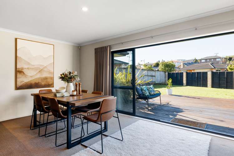 7 Heathfield Avenue Huntington_7