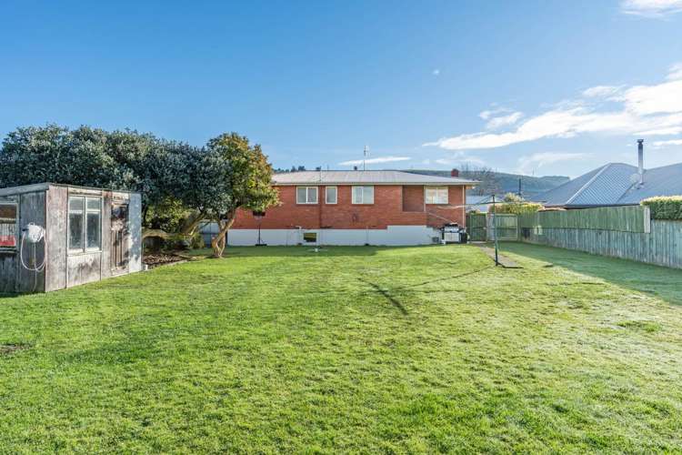 27 Lynas Street Outram_23
